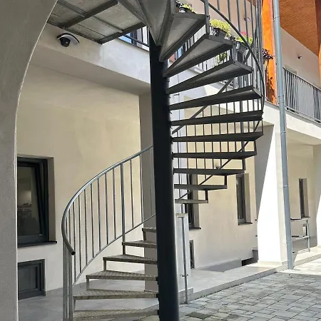 No. 21 Ii. Apartament Koszyce